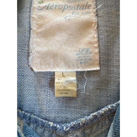 Aeropostale Denim Jacket Large Classic Look Light Wash Distressed Button Up - Picture 3 of 9